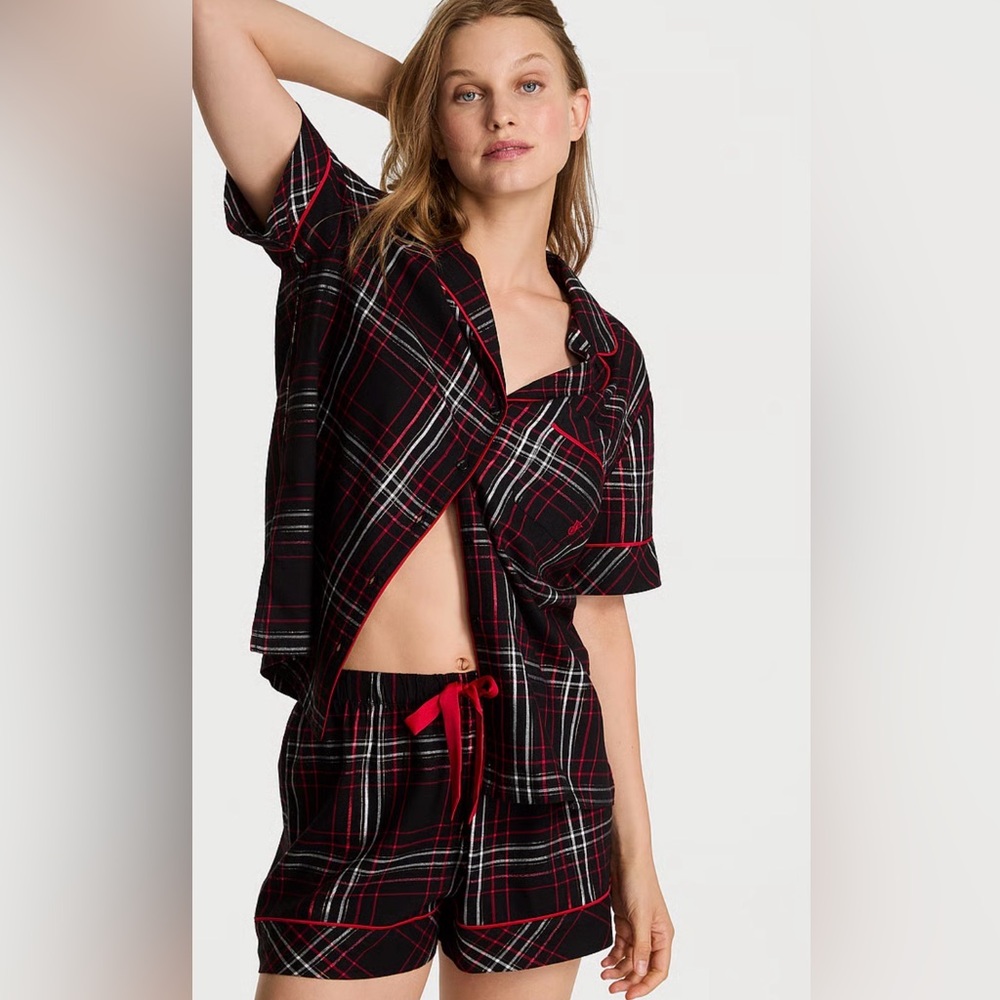Victoria Secret Flannel Short Pajama Set